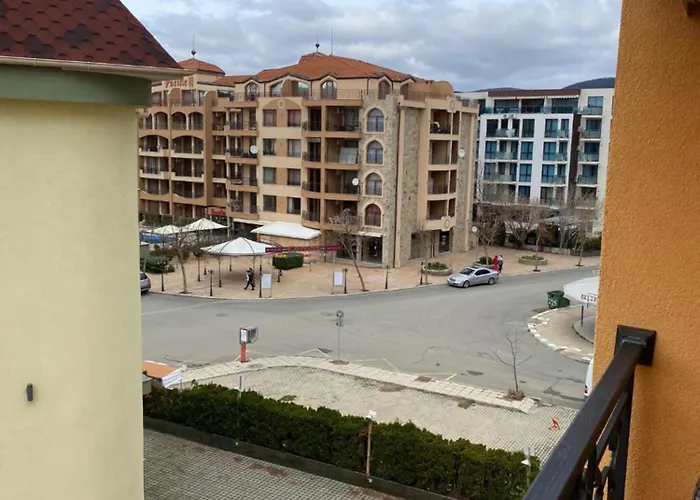 Marvel Deluxe Aparthotel 3*